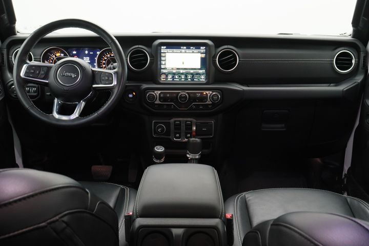 Used Car Image 9