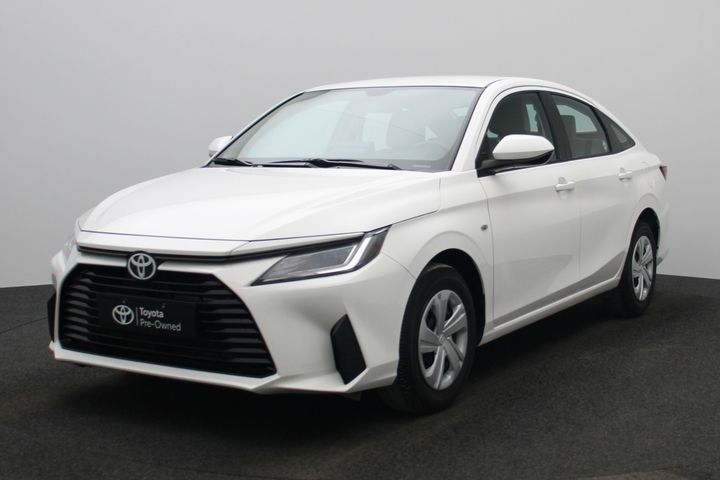TOYOTA YARIS SEDAN E 
