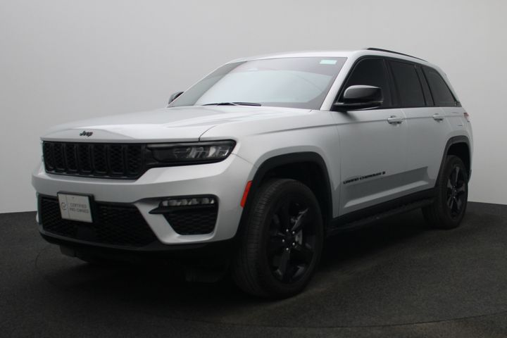 JEEP GRAND CHEROKEE Altitude 