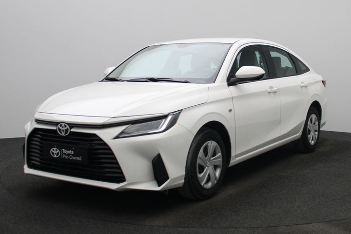 TOYOTA YARIS SEDAN E 