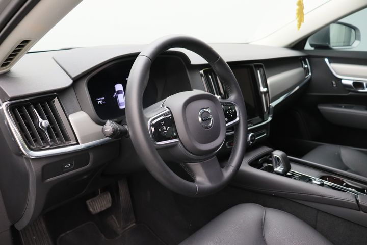 Used Car Image 4