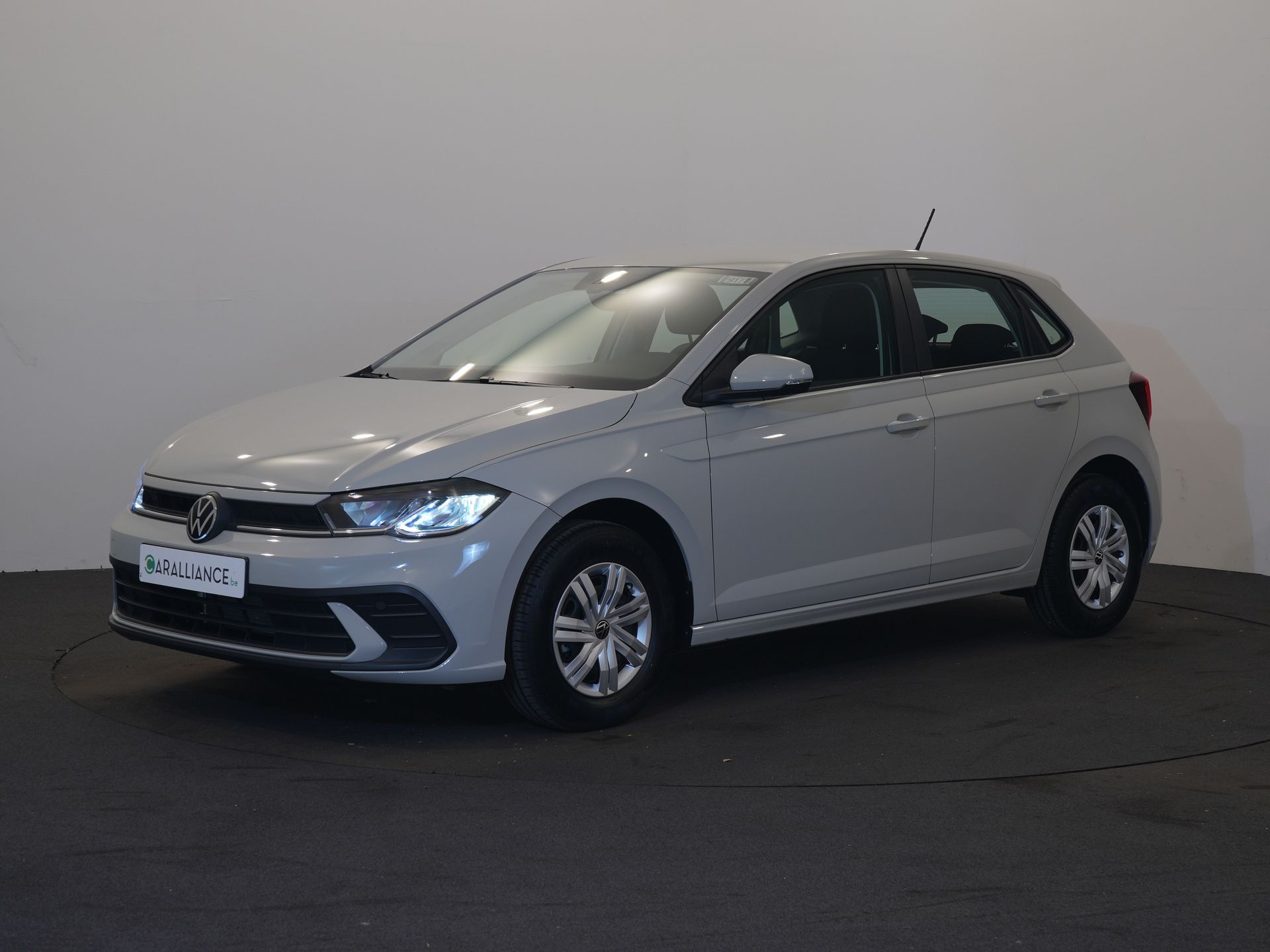 VOLKSWAGEN – Polo VI