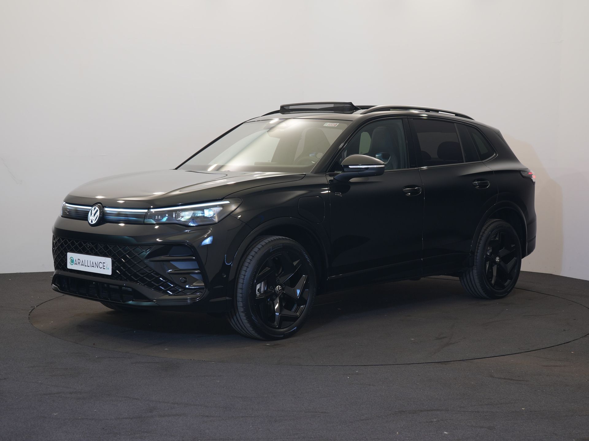Volkswagen – Tiguan – R-Line