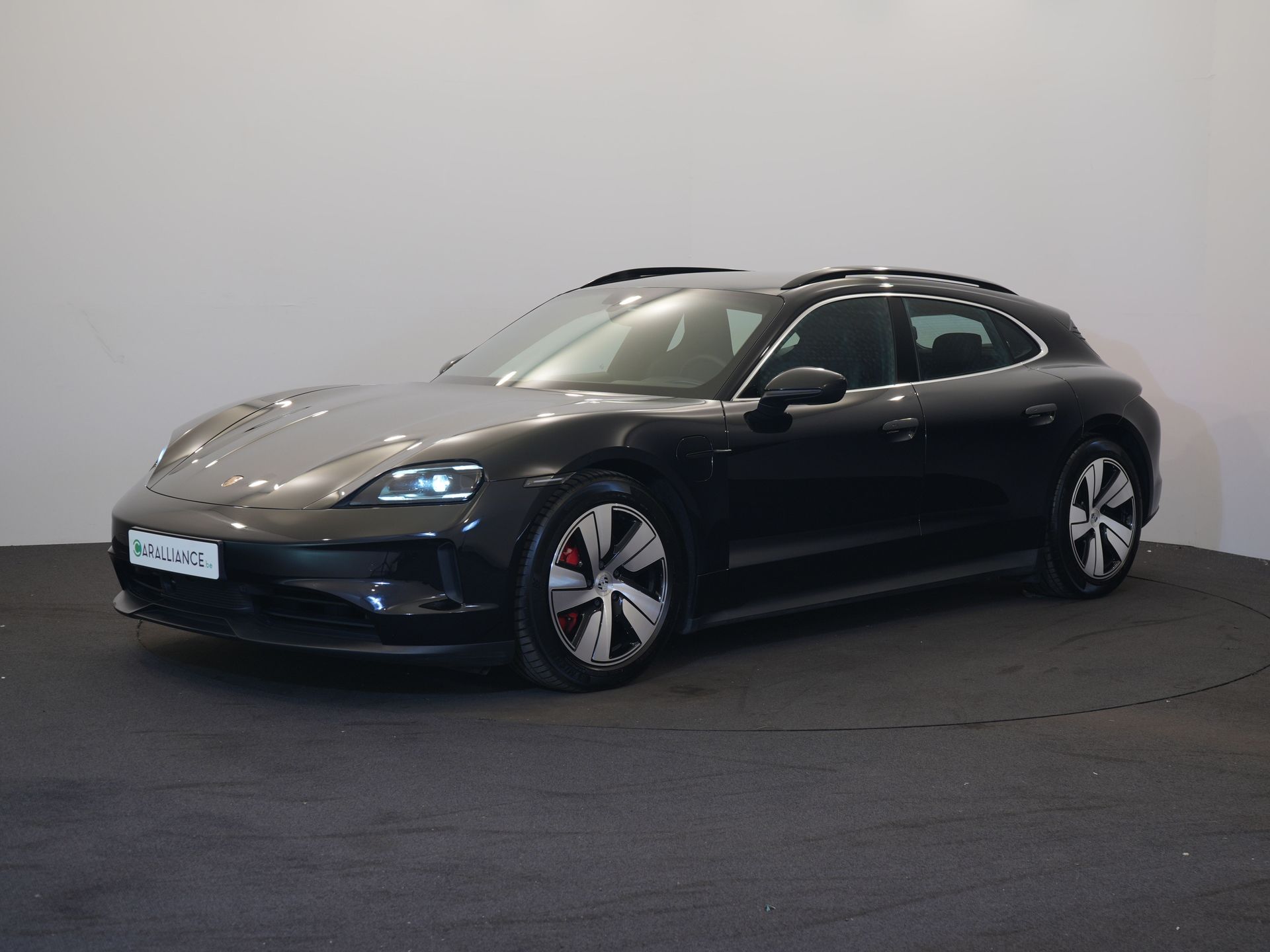 Porsche – Taycan – Sport Turismo 4S