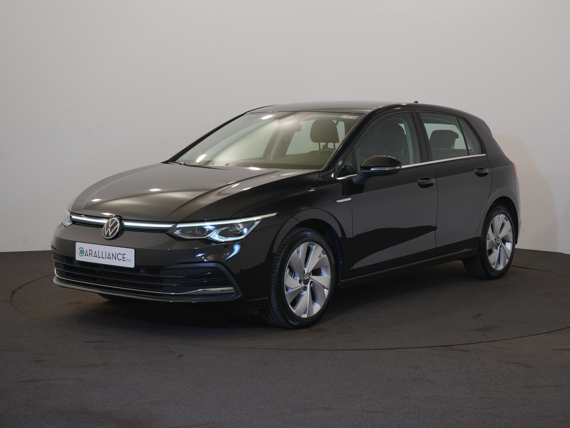 Volkswagen – Golf VIII – Style