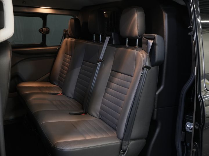 Ford Transit Custom Van 2.0 TDCI 170 cv Aut. L2 Limited DC Doppia Cabina EXPORT SOLO Cintura V.V/ Adapt.Cruise/ Bi-Xenon/ Pelle/ 2xPorte scorrevoli/ Elek.Seat/ 