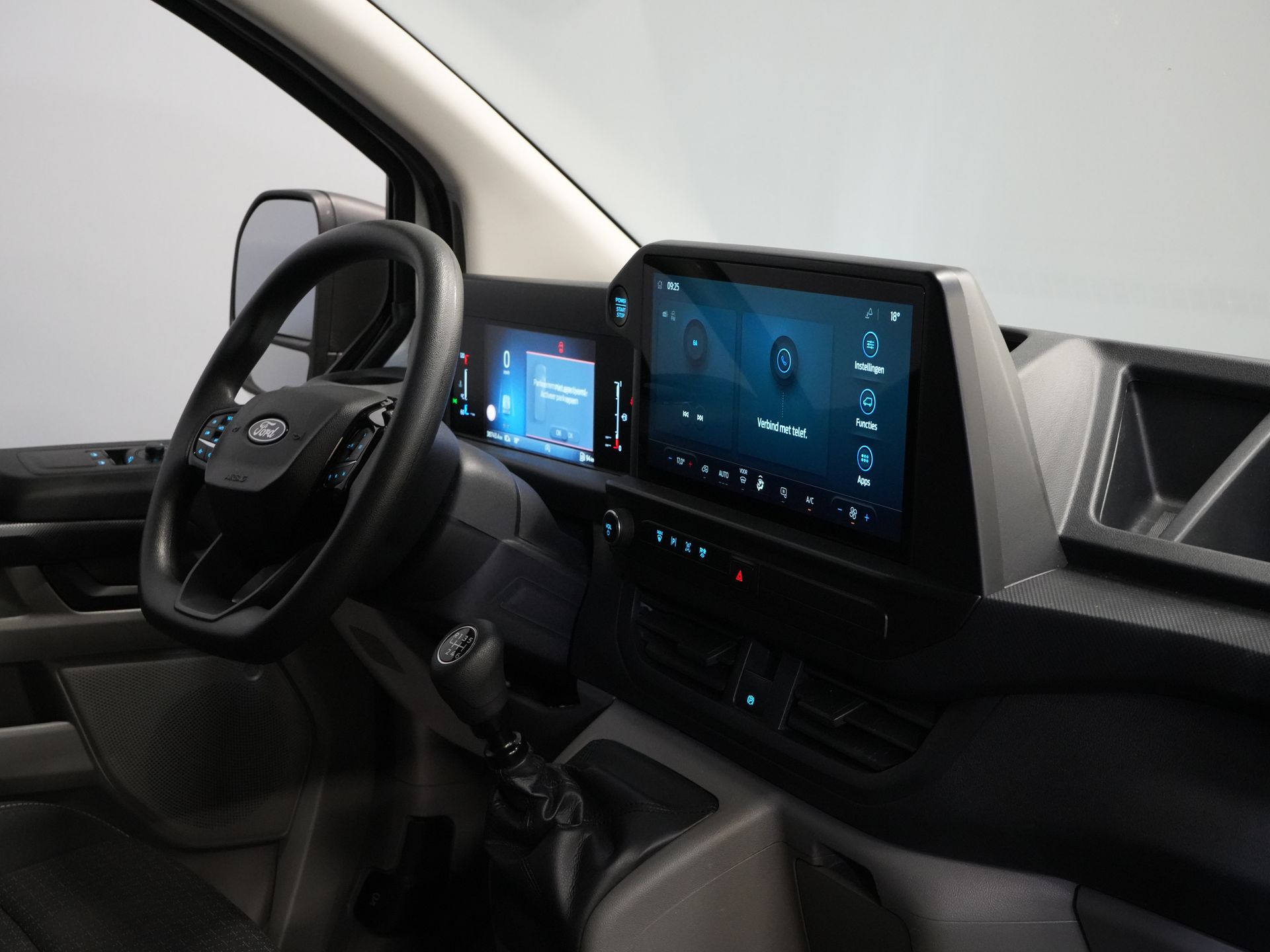 Ford Transit Custom Van 2.0 TDCI 136 к.с. L2 Trend LED/ Carplay/ Камера/ Клімат/ PDC/ Круїз