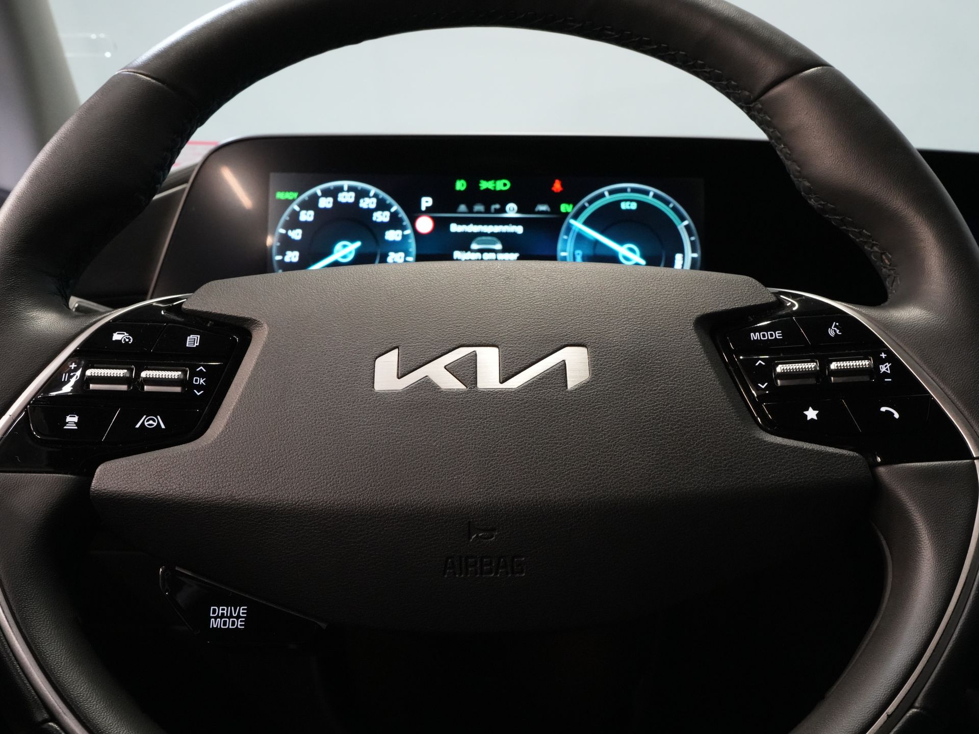 Kia Niro SUV 1.6 GDi PHEV Executive Line Dealer Serviced/ Harman Kardon/ Seatvent./ 18