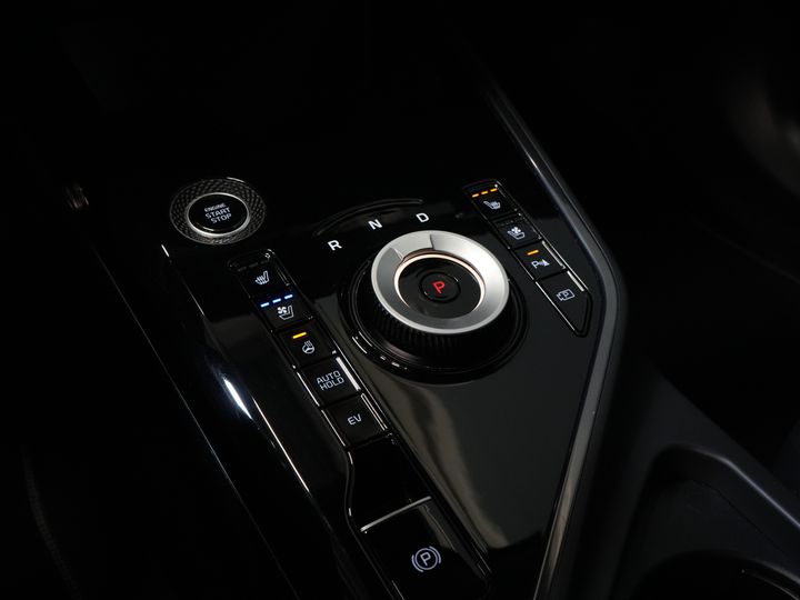 Kia Niro SUV 1.6 GDi PHEV Executive Line Dealer Serviced/ Harman Kardon/ Seatvent./ 18