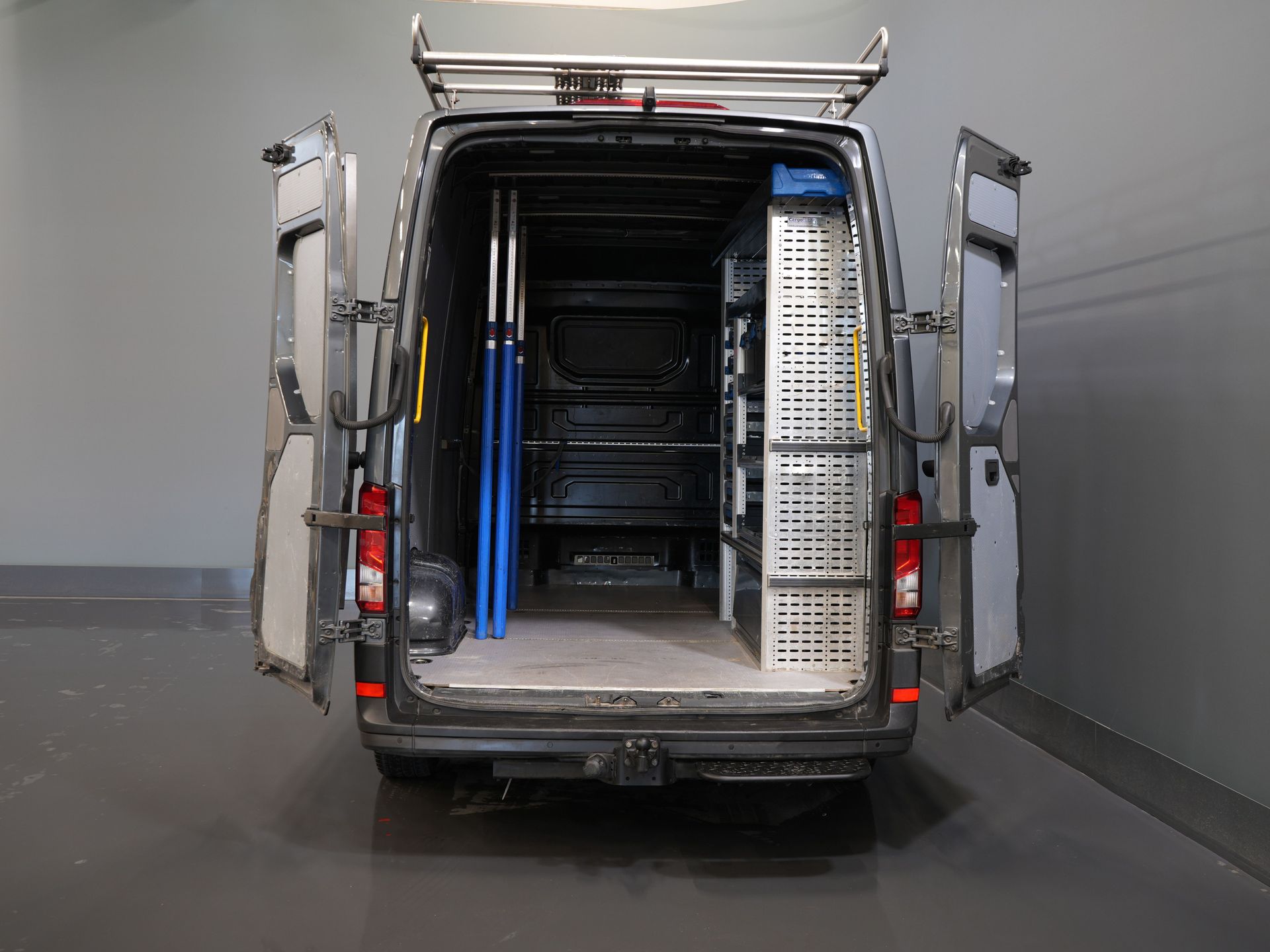 MAN TGE Van 35 2.0 180 hp DSG Aut. L3H3 BPM FREE! Roof rack+Ladder/ Carplay/ Gev.stoel/ Interior/ Camera/ PDC/ Cruise/ Towing hook/ Airco