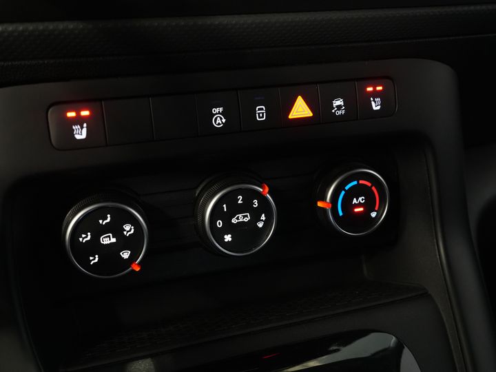 Mercedes-Benz Citan Lieferwagen 110 CDI Aut. LED/ Carplay/ Sitzheizung/ Klimaanlage/ Kamera/ 16