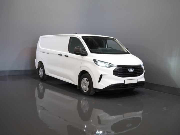 Ford Transit Custom Van 320 2.0 TDCI 136 hp L2 Trend BPM FREE! LED/ Standheizung/ Sitzheizung/ 2.7t. Anhängevorrichtung/ Carplay/ Kamera/ Klima/ PDC/ Tempomat