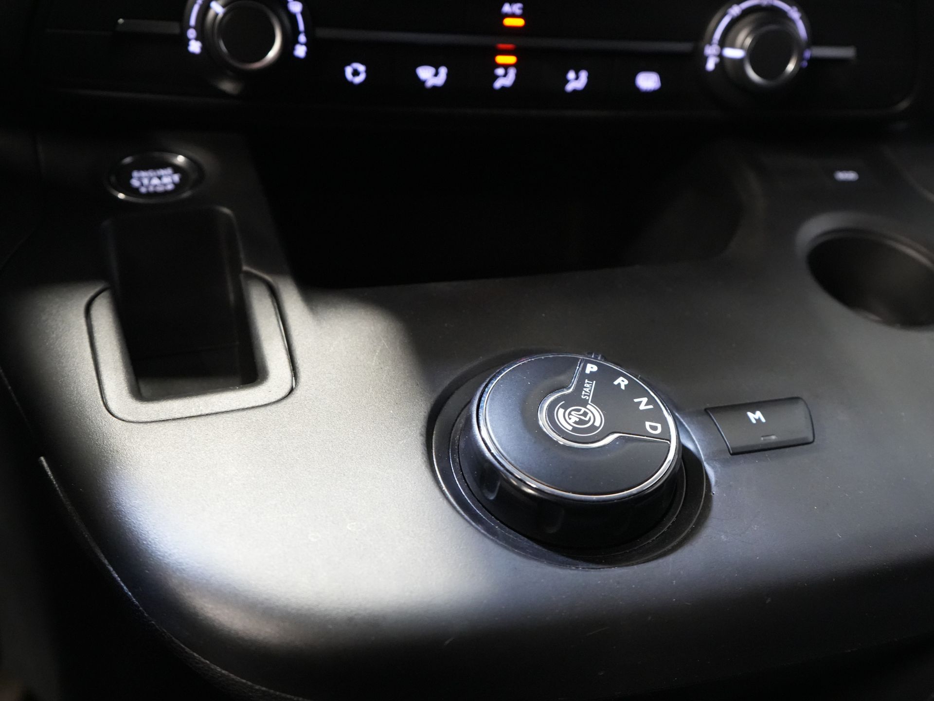 Opel Combo Van 1.5 CDTI 130 hp Aut. L2 BPM FREE! NL Auto/ Navi/ Keyless/ Carplay/ PDC/ Cruise/ Airco/ Anhängerkupplung