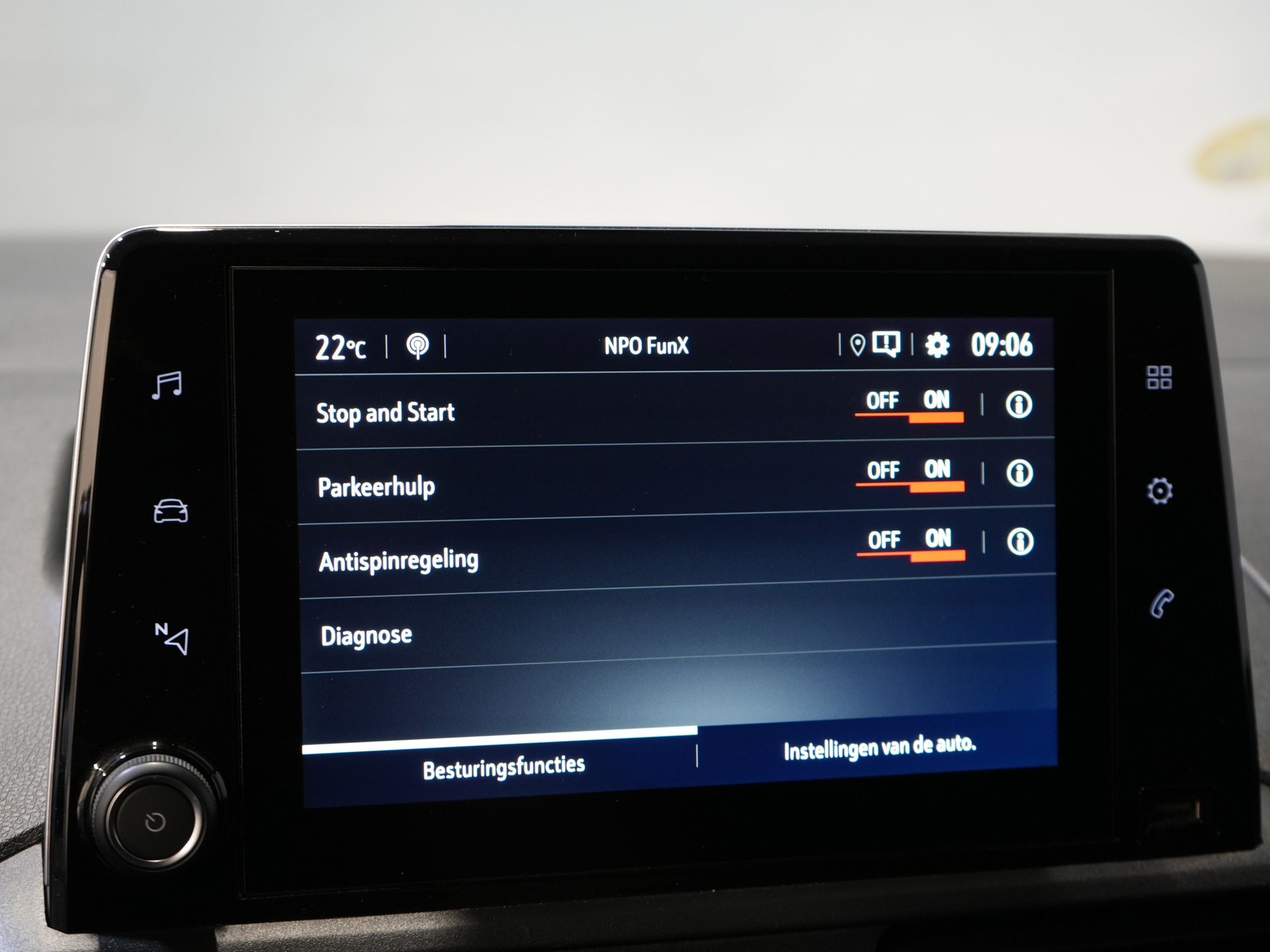 Opel Combo Van 1.5 CDTI 130 hp Aut. L2 BPM FREE! NL Auto/ Navi/ Keyless/ Carplay/ PDC/ Cruise/ Airco/ Anhängerkupplung
