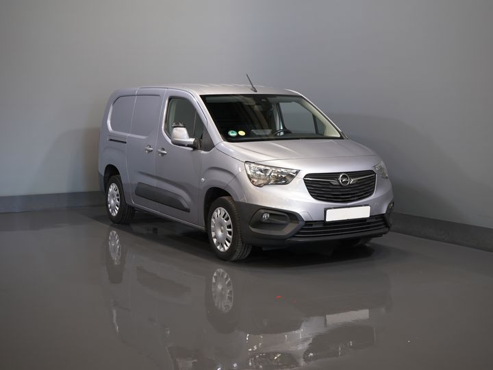 Opel Combo Bestelbus 1.5 CDTI 130 pk Aut. L2 BPM VRIJ! NL Auto/ Navi/ Keyless/ Carplay/ PDC/ Cruise/ Airco/ Trekhaak