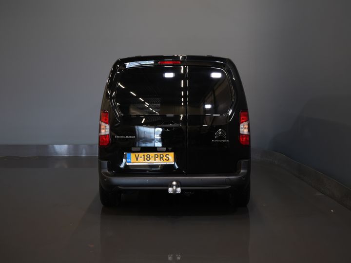 Citroën Berlingo Furgón 1.5 HDi 130 cv Aut. L2 3 Pers./ Carplay/ Climatización/ Cámara/ Calef. de pie/ Calef. asiento/ Gancho remolque/ LMV/ H.O. Concesionario.