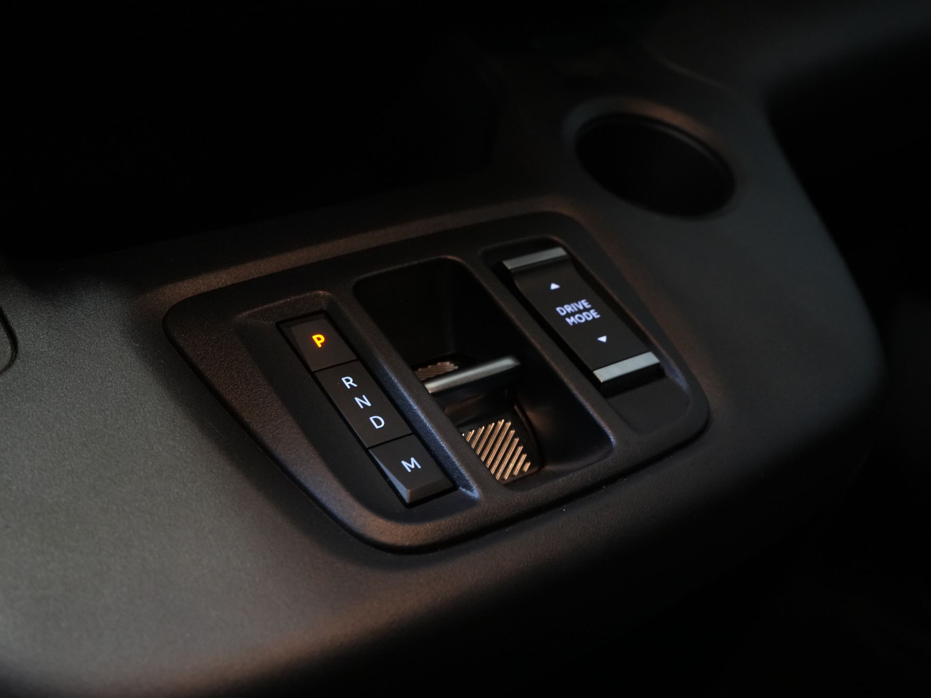 Citroën Berlingo Furgón 1.5 HDi 130 cv Aut. L2 3 Pers./ Carplay/ Climatización/ Cámara/ Calef. de pie/ Calef. asiento/ Gancho remolque/ LMV/ H.O. Concesionario.