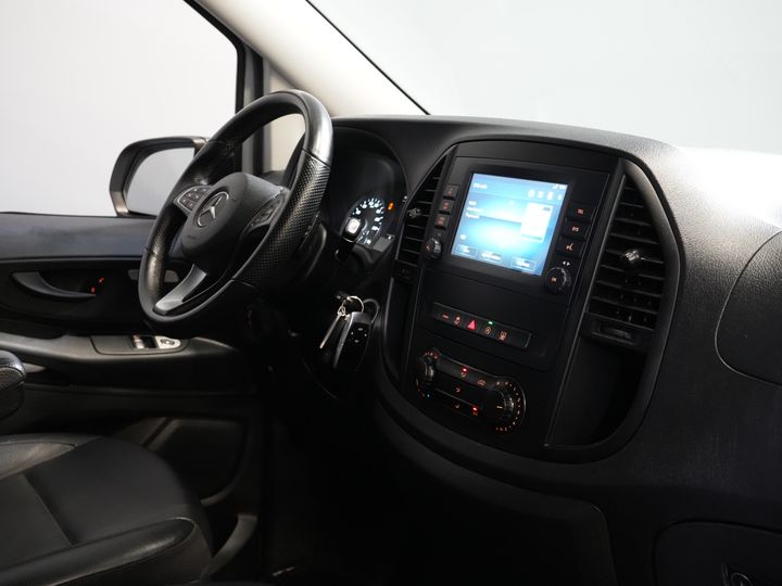 Mercedes-Benz Vito Van 119 CDI Aut. XL L3 LED/ Stand heater/ Seatverw./ Carplay/ Camera/ Towing hook/ PDC/ Cruise