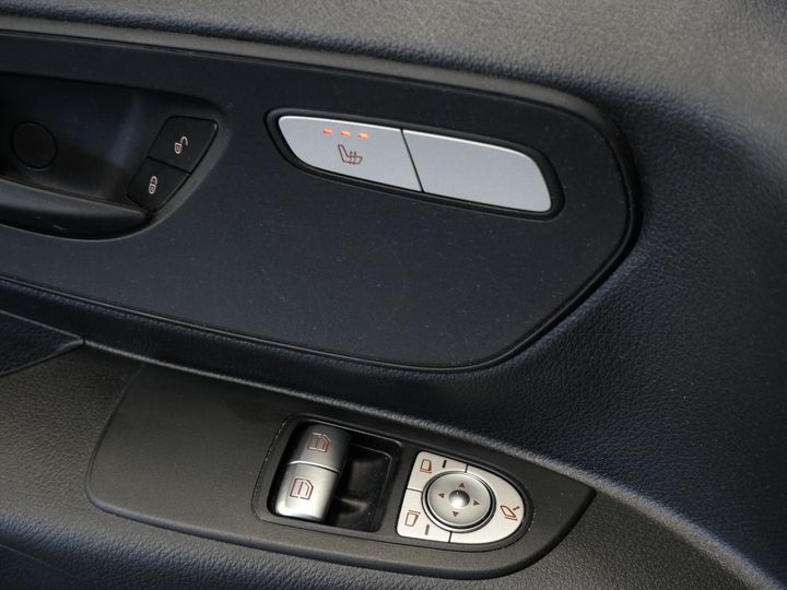 Mercedes-Benz Vito Van 119 CDI Aut. XL L3 LED/ Stand heater/ Seatverw./ Carplay/ Camera/ Towing hook/ PDC/ Cruise