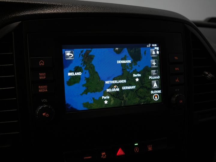 Mercedes-Benz Vito Van 119 CDI Aut. XL L3 LED/ Stand heater/ Seatverw./ Carplay/ Camera/ Towing hook/ PDC/ Cruise