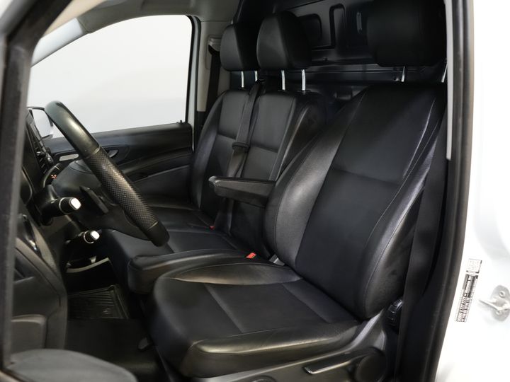 Mercedes-Benz Vito Van 119 CDI Aut. XL L3 LED/ Stand heater/ Seatverw./ Carplay/ Camera/ Towing hook/ PDC/ Cruise