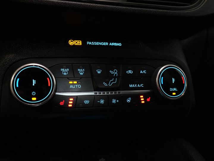 Ford Kuga SUV 2.5 PHEV 225 к.с. ST-Line LED/ Head-Up/ Adapt.cruise/ Підігрів підставки/ Keyless/ Elek.flap/ Stoelverwant/ Steeringverw./ Carplay/ Navi/ Clima