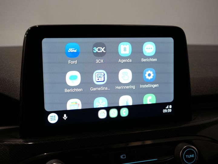 Ford Kuga SUV 2.5 PHEV 225 к.с. ST-Line LED/ Head-Up/ Adapt.cruise/ Підігрів підставки/ Keyless/ Elek.flap/ Stoelverwant/ Steeringverw./ Carplay/ Navi/ Clima