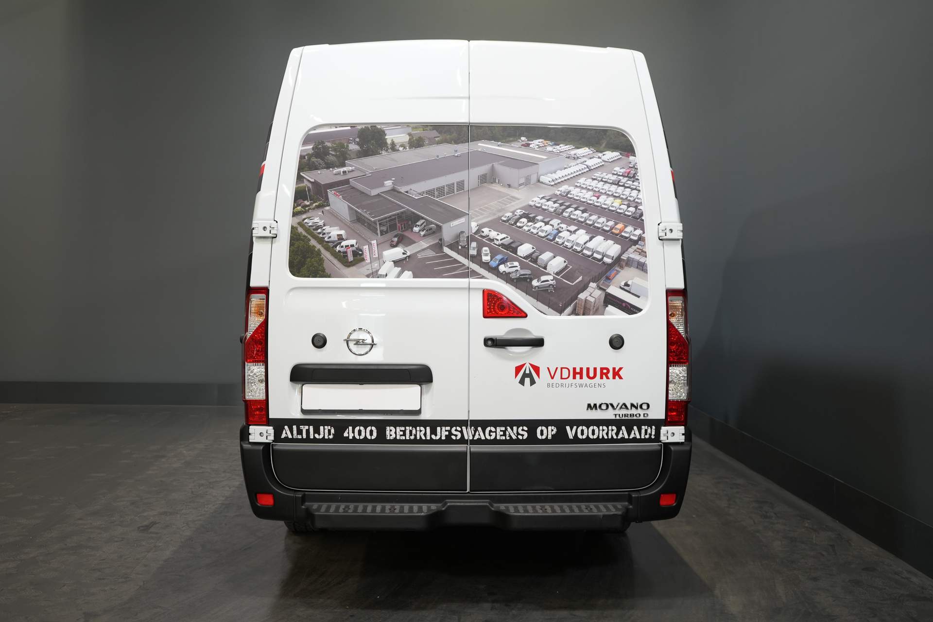Opel Movano Van 2.3 CDTI 130 KM L4H2 RWD DEMO 2.5t Trekverm./ Airco/ Sidebars