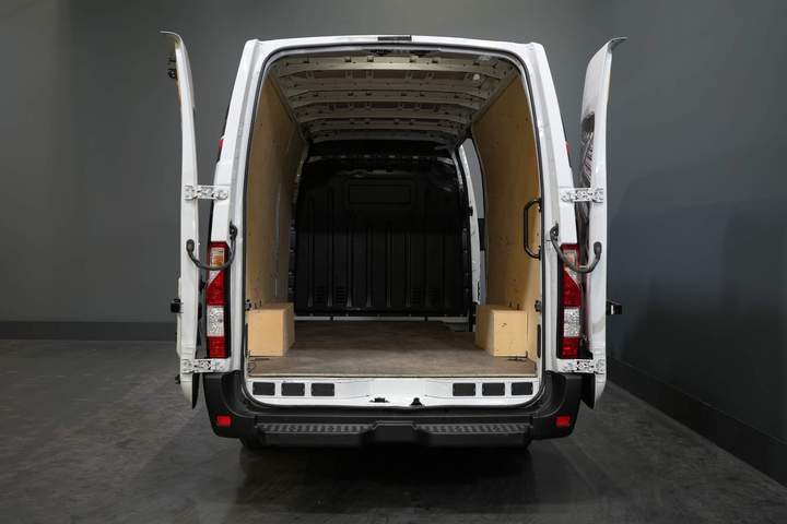 Opel Movano Van 2.3 CDTI 130 KM L4H2 RWD DEMO 2.5t Trekverm./ Airco/ Sidebars