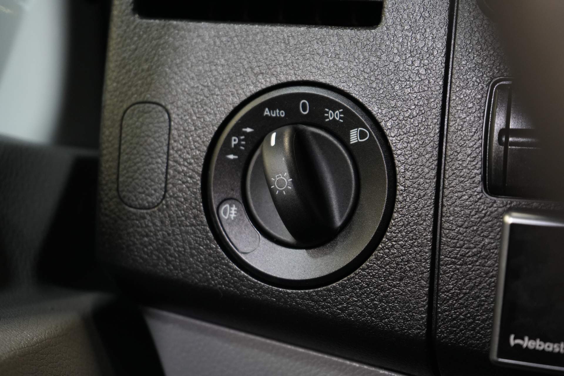 Mercedes-Benz Sprinter Vans 2.2 CDI 316 L2H2 DEMO 3.5t remorcare / Xenon / Stand de încălzire / Seatverw./ Gev.Seats