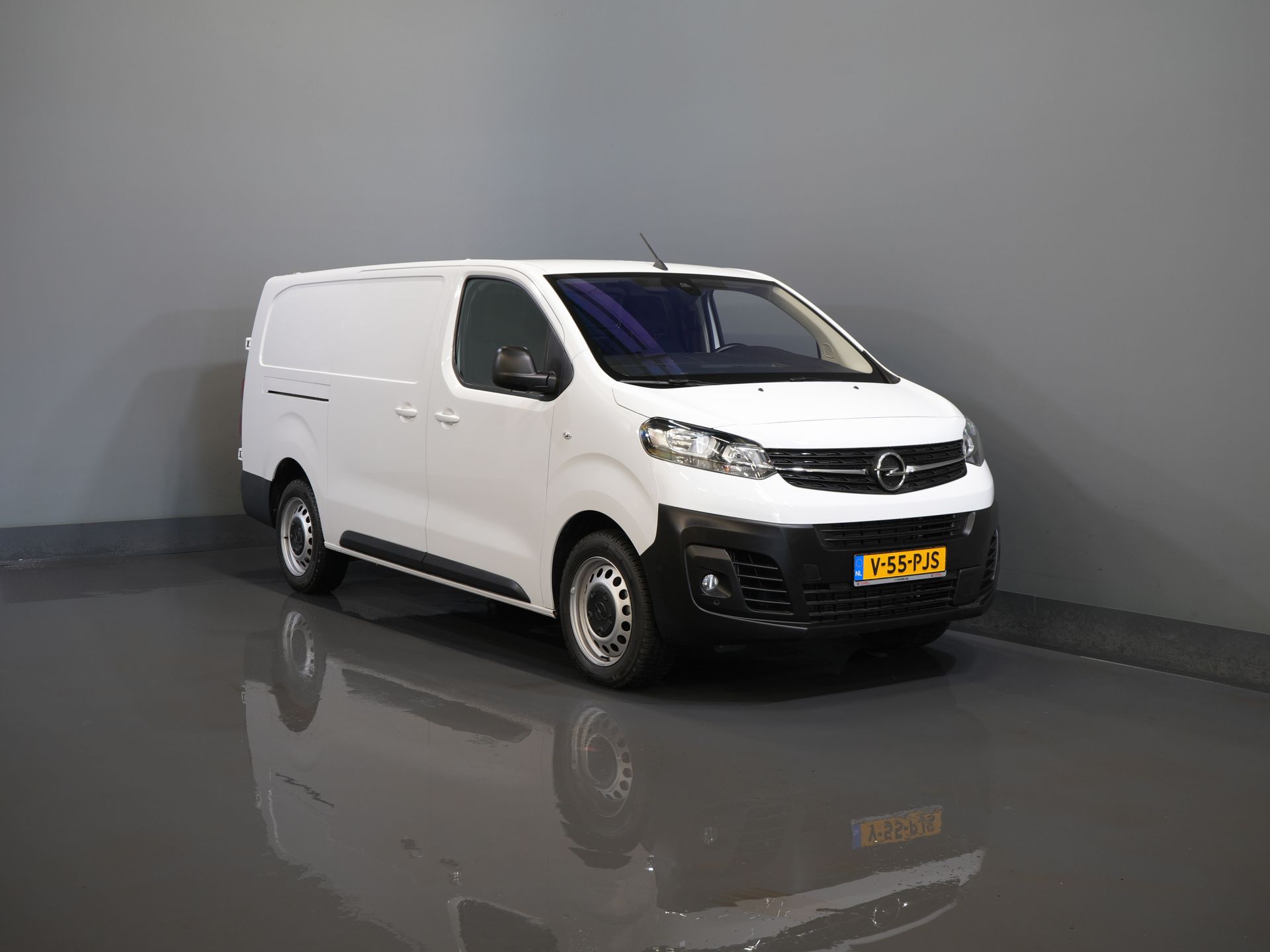 Opel Vivaro Bestelbus 2.0 CDTI 145 pk L3 Adapt.Cruise/ 2.5t Trekverm./ Carplay/ Keyless/ Climate/ Camera/ PDC