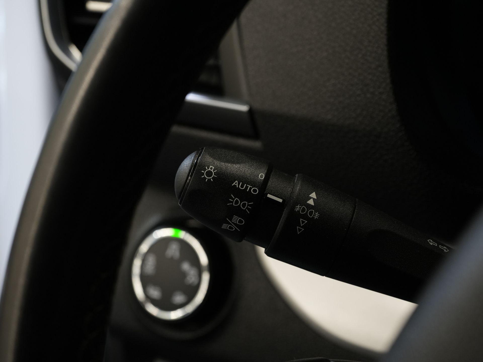 Opel Vivaro Bestelbus 2.0 CDTI 145 pk L3 Adapt.Cruise/ 2.5t Trekverm./ Carplay/ Keyless/ Climate/ Camera/ PDC