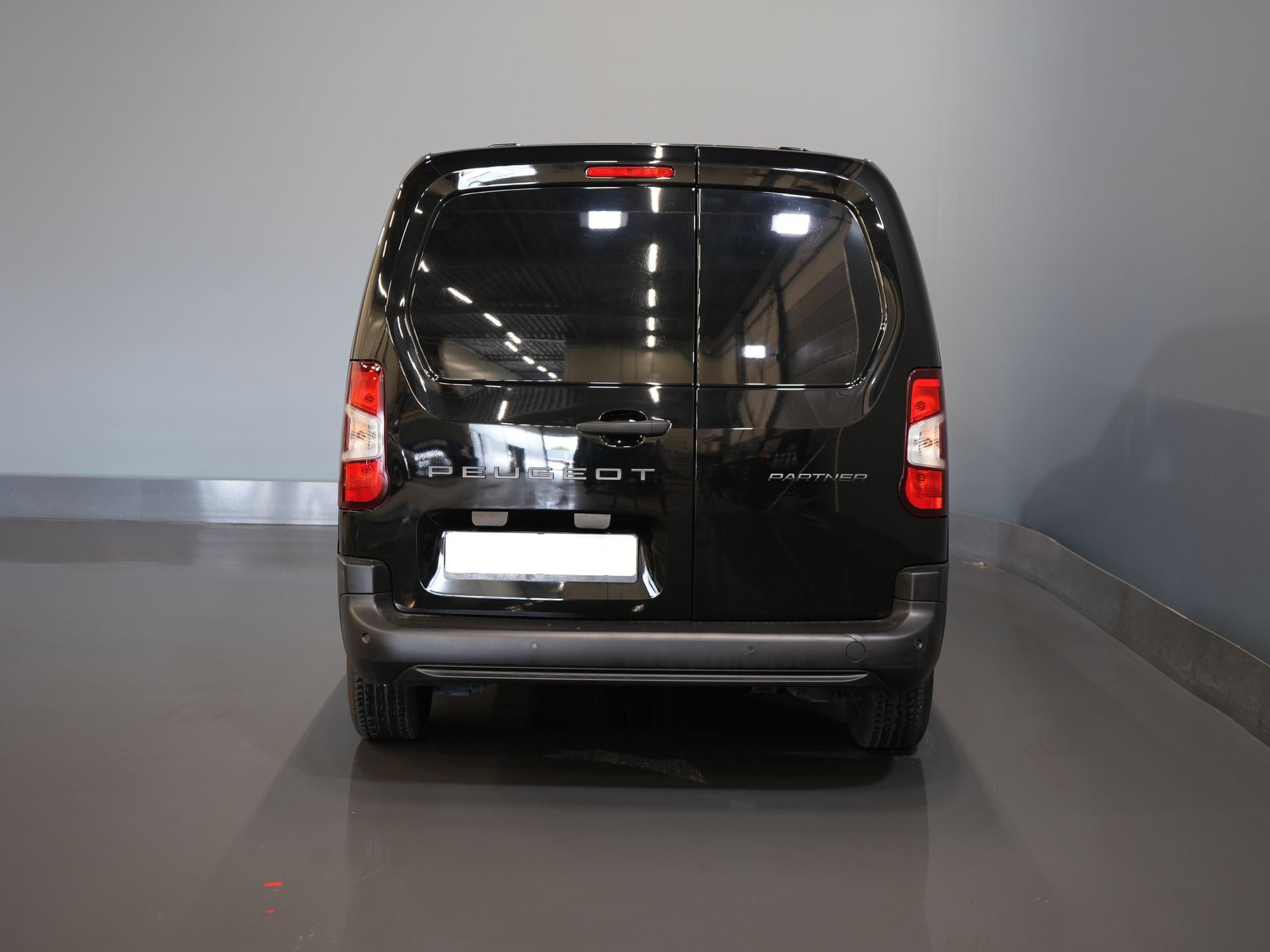 Peugeot Partner Bestelbus 1.5 HDi 100 pk L2 MARGE ZGAN Virtual Cockpit/ 3pers./ Carplay/ PDC/ Cruise/ Airco