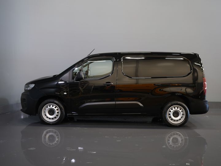 Peugeot Partner Van 1.5 HDi 100 к.с. L2 MARGE ZGAN Virtual Cockpit/ 3перс./ Carplay/ PDC/ Cruise/ Airco