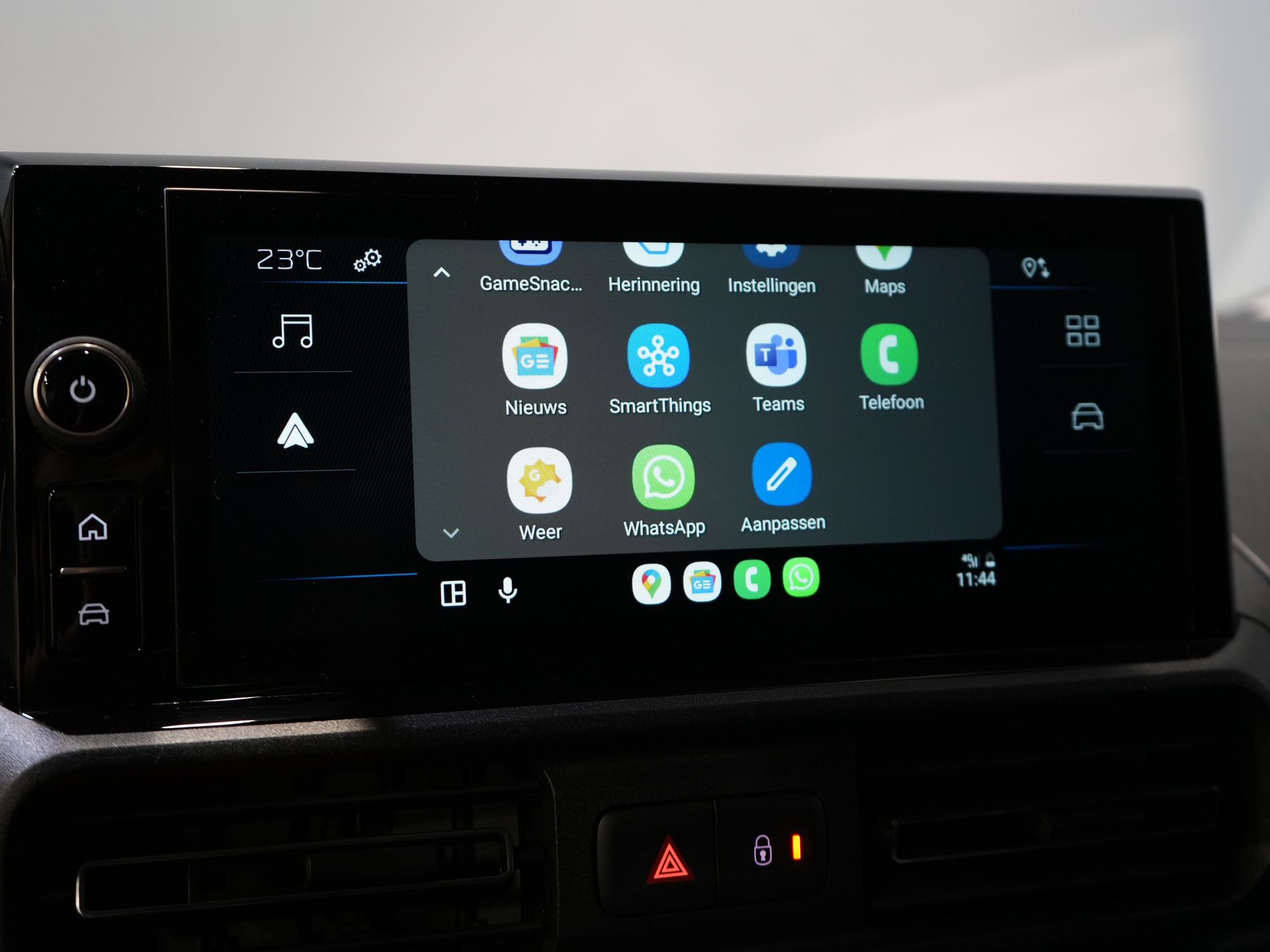 Peugeot Partner Van 1.5 HDi 100 к.с. L2 MARGE ZGAN Virtual Cockpit/ 3перс./ Carplay/ PDC/ Cruise/ Airco