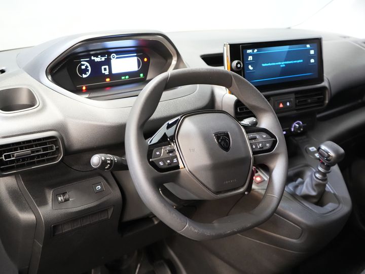 Peugeot Partner Van 1.5 HDi 100 к.с. L2 MARGE ZGAN Virtual Cockpit/ 3перс./ Carplay/ PDC/ Cruise/ Airco