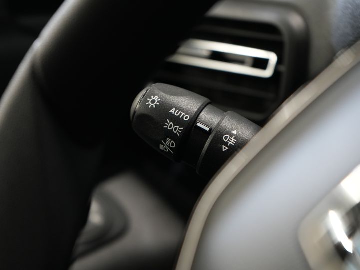 Peugeot Partner Bestelbus 1.5 HDi 100 pk L2 MARGE ZGAN Virtual Cockpit/ 3pers./ Carplay/ PDC/ Cruise/ Airco