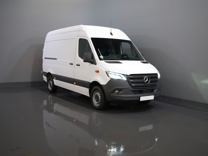 Mercedes-Benz Sprinter Фургон 317 Aut. L2H2 Без ПДВ! LED/ 270 Gr.Двері/ Посилене сидіння/ Підігрів сидінь/ Навігація/ Камера/ PDC/ Обшивка/ Круїз-контроль