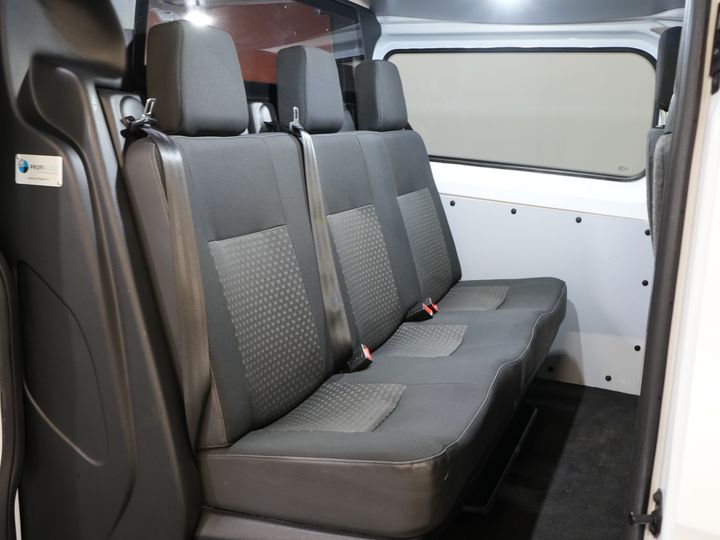 Ford Transit Custom Van 340 2.0 TDCI 130 hp L2 Double Cab DC BPM FREE! 6 Pers./ 2.8t Trekverm./ PDC/ Cruise/ Towbar/ Airco