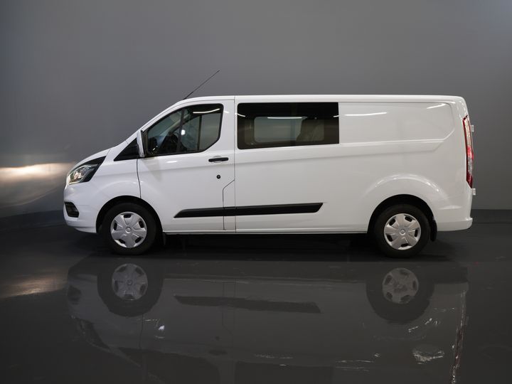 Ford Transit Custom Van 340 2.0 TDCI 130 hp L2 Double Cab DC BPM FREE! 6 Pers./ 2.8t Trekverm./ PDC/ Cruise/ Towbar/ Airco