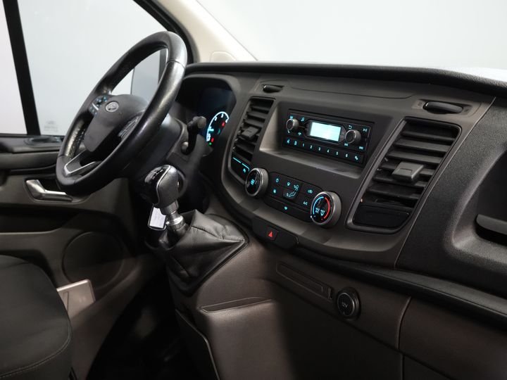 Ford Transit Custom Van 340 2.0 TDCI 130 hp L2 Double Cab DC BPM FREE! 6 Pers./ 2.8t Trekverm./ PDC/ Cruise/ Towbar/ Airco