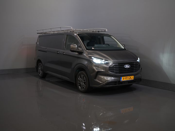Ford Transit Custom Van 2.0 TDCI L2 Aut. Ograniczona gwarancja do 8-29/ NL Auto/ LED/ Carplay/ Alarm III/ 2,5t Urządzenie holownicze/ Ogrzewanie siedzeń/ Bagażnik dachowy/ Kamera/ Cr