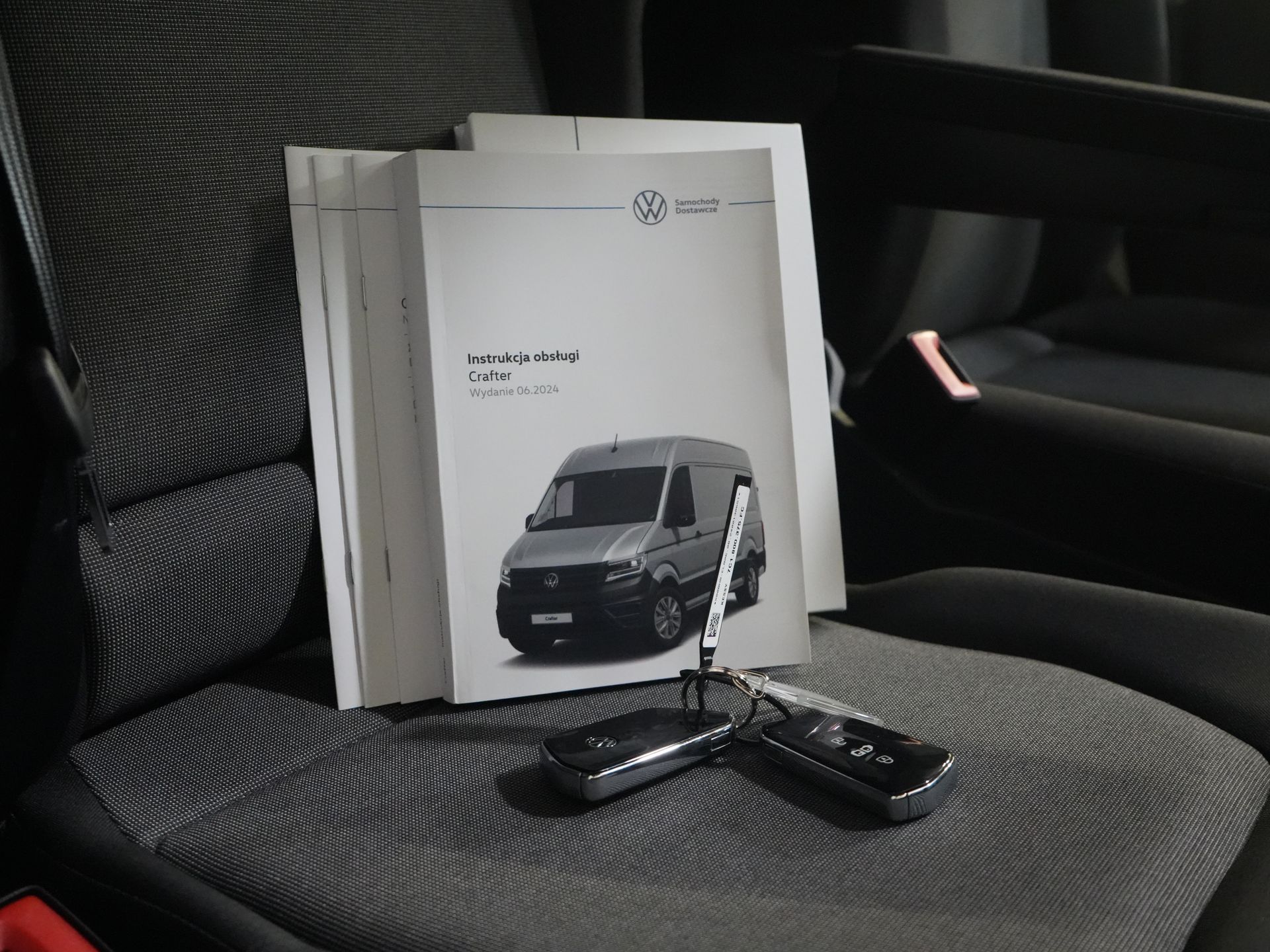 Volkswagen Crafter Van 35 2.0 TDI 140 к.с. DSG Aut. L3H3 BPM БЕЗКОШТОВНО! LED / Віртуальна кабіна / Камера / Круїз / Carplay / Gev.Stoel