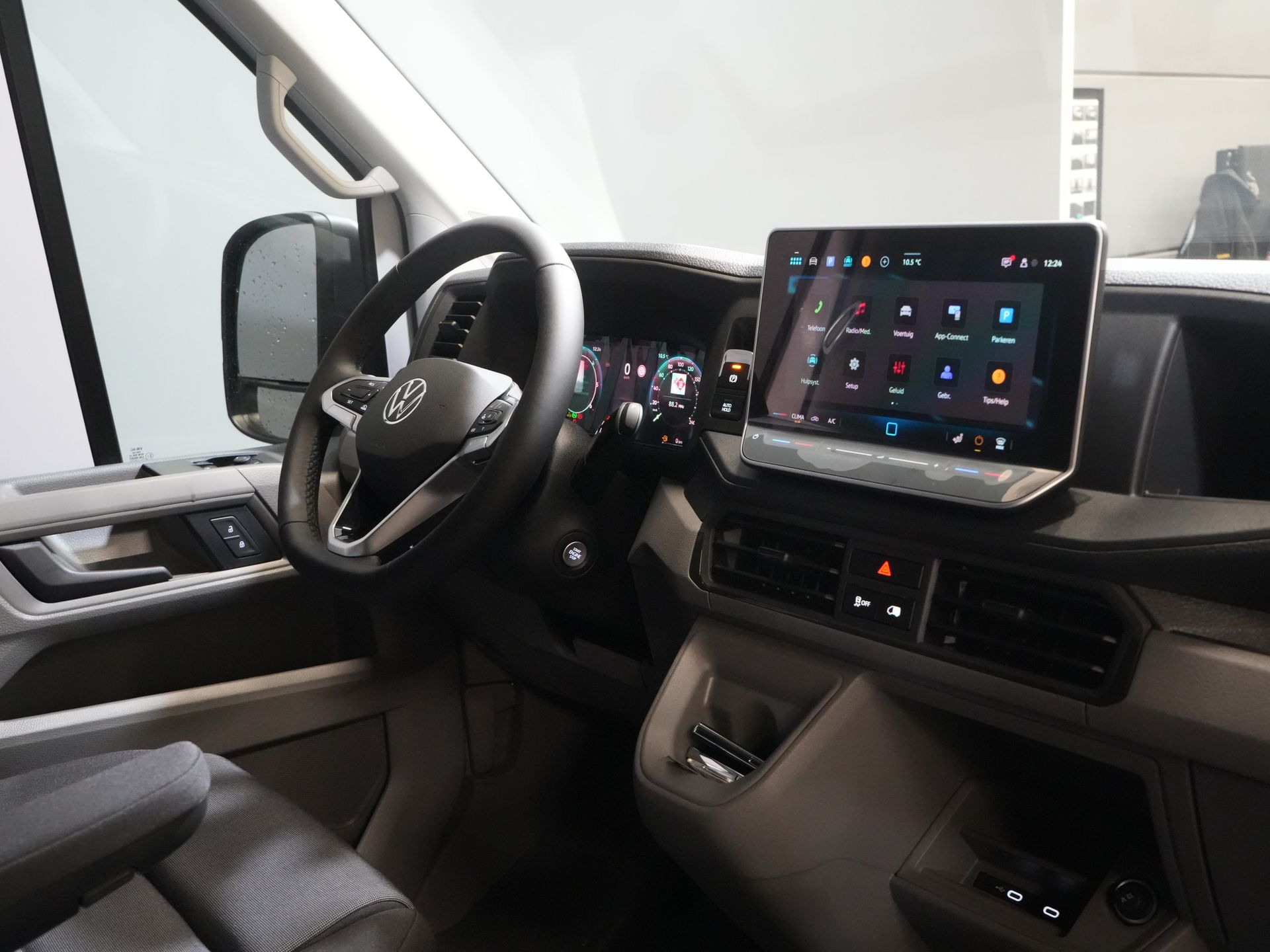 Volkswagen Crafter Van 35 2.0 TDI 140 к.с. DSG Aut. L3H3 BPM БЕЗКОШТОВНО! LED / Віртуальна кабіна / Камера / Круїз / Carplay / Gev.Stoel