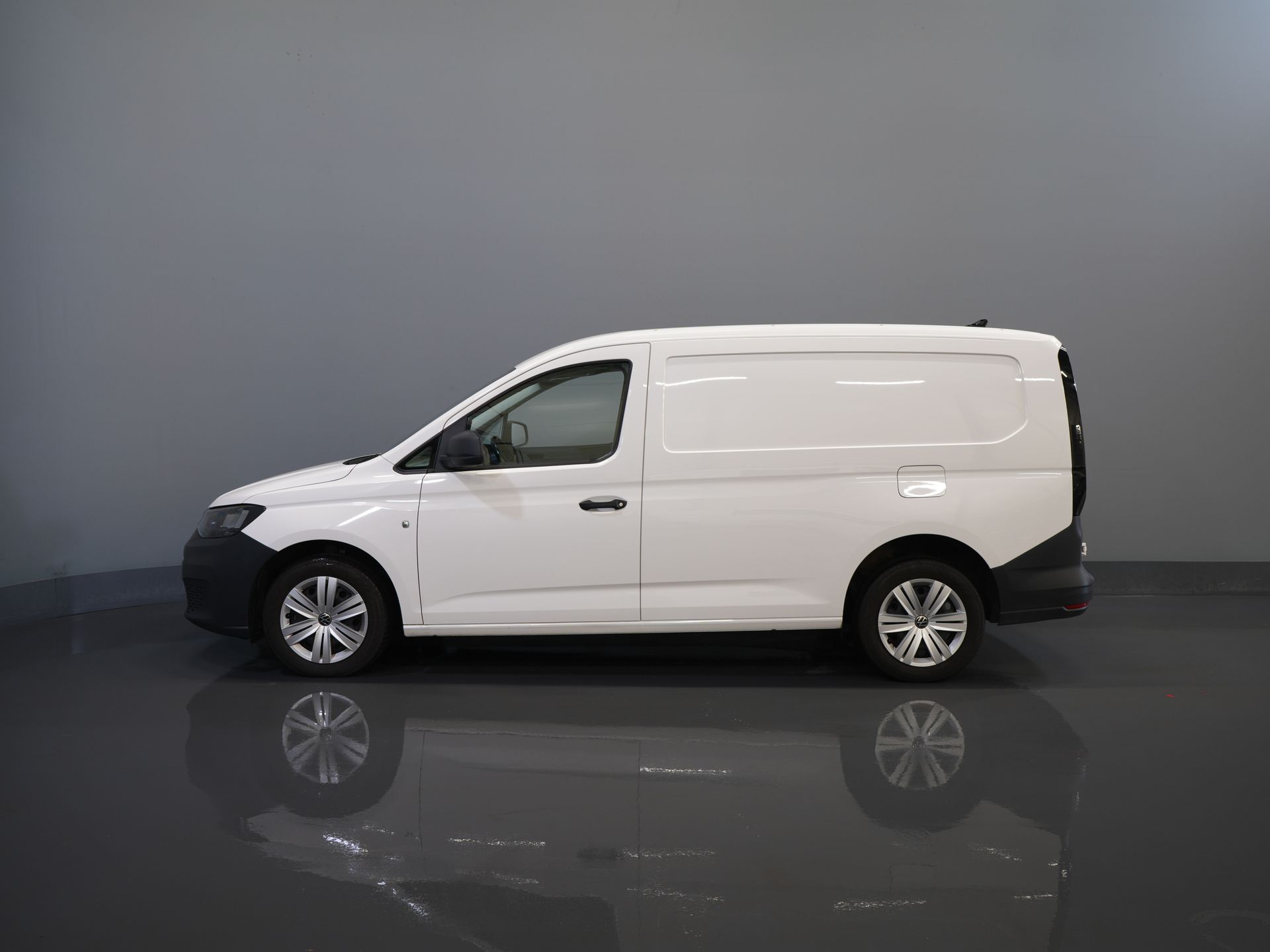 Volkswagen Caddy Cargo Furgone Maxi 2.0 TDI 125 CV DSG Aut. Riscaldamento autonomo/ Gancio di traino rimovibile/ Sedili riscaldabili/ Aria condizionata/ Cruise control/ Telecamera/ PDC