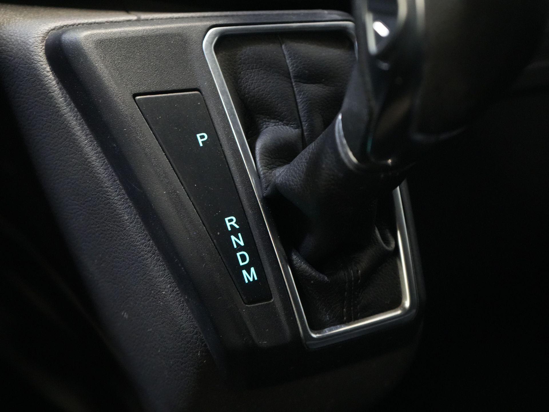Ford Transit Custom Van 300 2.0 TDCI 130 CV Aut. L2 Limited BPM FREE! Bi-Xenon/ 2 porte scorrevoli/ riscaldamento del cavalletto/ riscaldamento dei sedili/ Carplay/ telecamera/ PDC/ LMV/ Cruis
