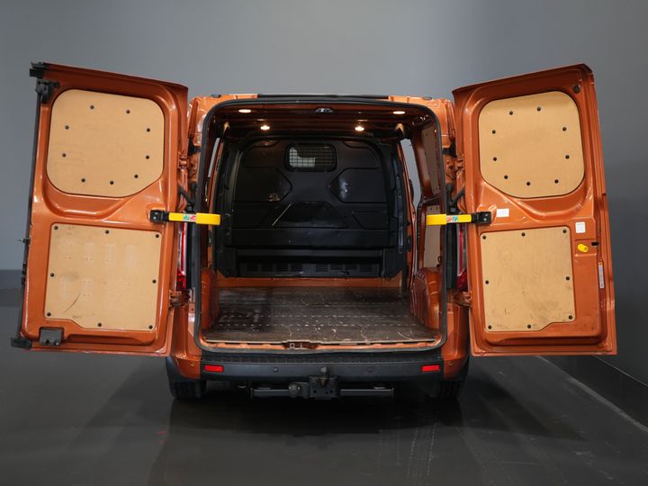Ford Transit Custom Van 300 2.0 TDCI 130 CV Aut. L2 Limited BPM FREE! Bi-Xenon/ 2 porte scorrevoli/ riscaldamento del cavalletto/ riscaldamento dei sedili/ Carplay/ telecamera/ PDC/ LMV/ Cruis