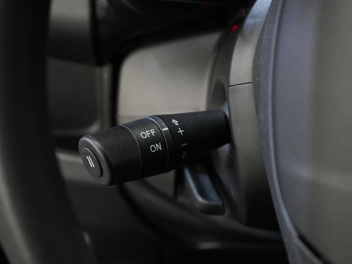 Opel Combo Furgoneta 1.3 CDTi 95 CV EURO6/ NL Auto/ Techo solar/ Aire acondicionado/ Control de crucero/ PDC