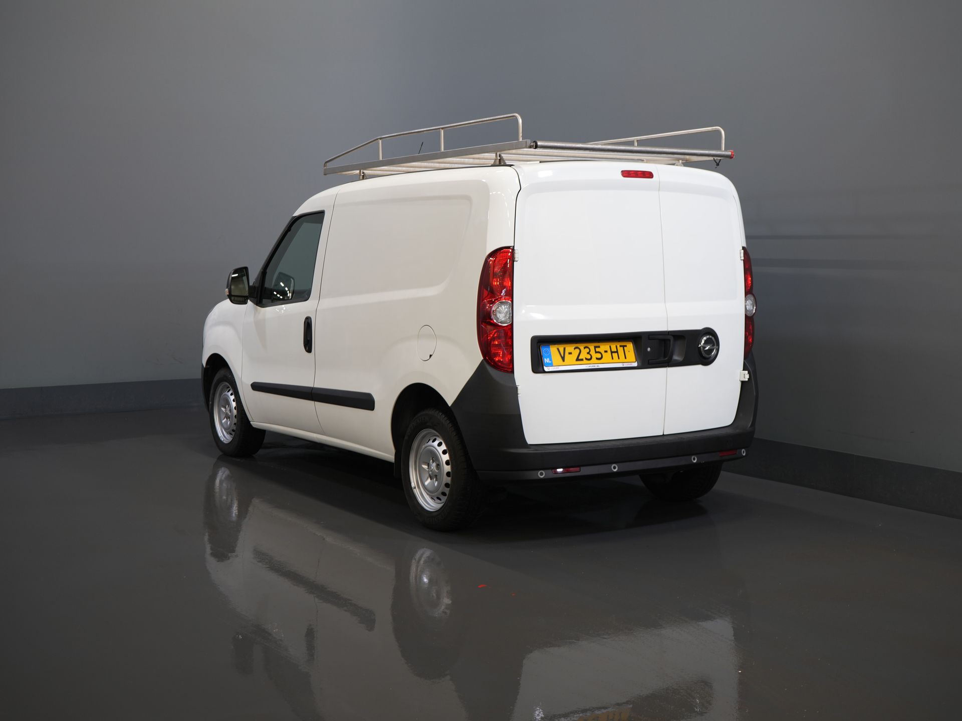 Opel Combo Furgoneta 1.3 CDTi 95 CV EURO6/ NL Auto/ Techo solar/ Aire acondicionado/ Control de crucero/ PDC