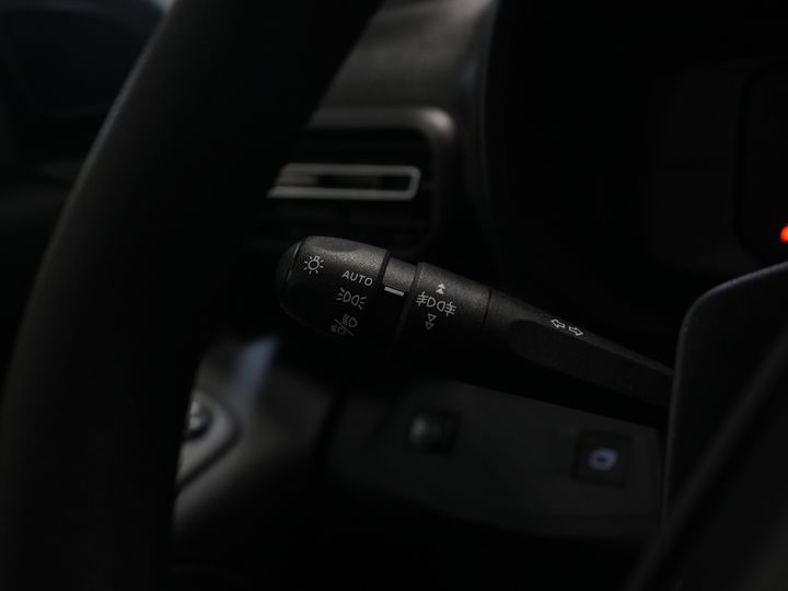 Toyota PROACE CITY Van 1.5 130 к.с. Авт. L2 BPM БЕЗКОШТОВНО! LED/ Віртуальний кокпіт/ 3 чол./ Carplay/ Камера/ Клімат/ PDC/ Круїз